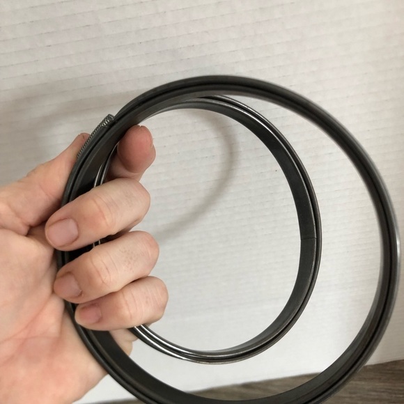 Vtg Metal and Cork Embroidery Hoops - Picture 10 of 10